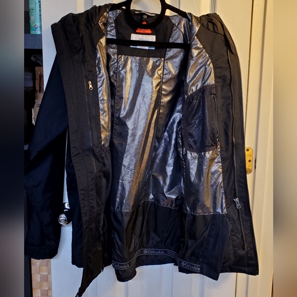 Columbia Ski Jacket Medium - Picture 2 of 7